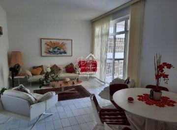 Apartamento · 120m² · 3 Quartos · 1 Vaga · Apartamento frente mar nas Pitangueiras: 3 quartos, 1 suíte, 2 salas, 1 vaga, 120m². ¡Agende sua vis