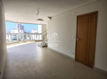 Apartamento · 275m² · 3 Quartos · 3 Vagas · Imperdível cobertura de luxo à venda em Guarujá-SP, Pitangueiras! 3 quartos, 3 suítes, 2 salas, 5 ba
