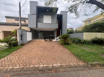 Casa · 338m² · 3 Quartos · 4 Vagas · Casa em condomínio, moderna, 03 suítes, piscina, churrasqueira, janela automática, ar cond, locação
