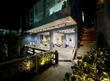 Casa de 4 quartos, São Paulo · Sobrado condominio, 4 dormitorios, área gourmet, jacuzzi, quintal com piscina privativa