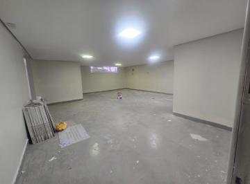 Capa · Prédio Comercial / 16 quartos / Setor Marista