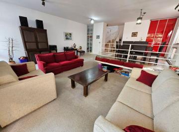 Casa de 5 quartos, São Paulo · Casa de 295 metros com 5 quartos à venda no Jardim Leonor