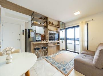 Apartamento de 2 quartos, Curitiba · EXCELENTE APARTAMENTO FACE NORTE COM 2 DORMITÓRIOS, SUÍTE E 1 VAGA NO PORTÃO
