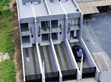 Casa de 2 quartos, Blumenau · Sobrado bem Amplo no bairro Badenfurt - Blumenau