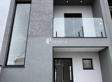 Casa · 105m² · 3 Quartos · 2 Vagas · Sobrado com 3 quartos, Vila Nova Cintra - Mogi das Cruzes