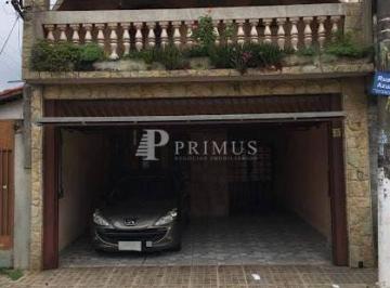 Casa · 219m² · 3 Quartos · 2 Vagas · Casa com 3 quartos, Jardim Nova Poá - Poá