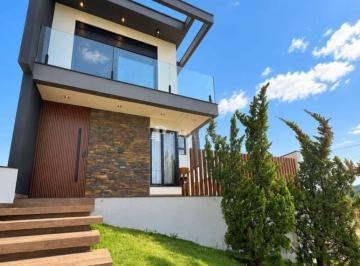 Casa · 215m² · 4 Quartos · 4 Vagas · Casa de Condomínio com 4 quartos, Porteira Preta - Mogi das Cruzes