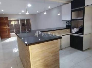 Casa · 1m² · 2 Quartos · 3 Vagas · Casa com 2 quartos, Jardim Santa Helena - Suzano