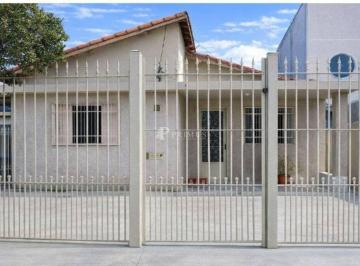 Casa · 220m² · 3 Quartos · 4 Vagas · Casa 3 Dormitórios Jardim Imperador