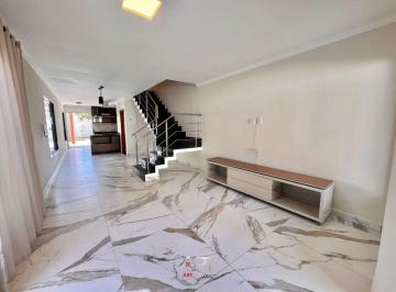 Casa de 3 quartos, Vila Velha · CN-VENDA- LINDA CASA NA QUADRA DO MAR EM INTERLAGOS- 3 QUARTOS/SUITE - LAZER