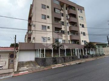 01 · Apartamento Mobiliado para alugar de 02 quartos, sacada e 60 m² em São José