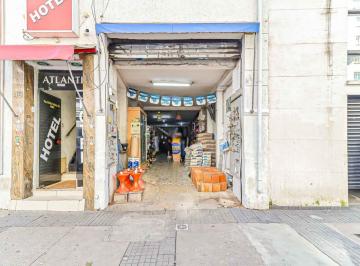 Comercial · 150m² · 5 Quartos · Loja na Avenida da Liberdade, 44 • 150 m²