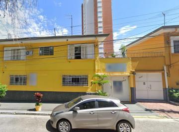 Comercial · 130m² · 3 Quartos · 2 Vagas · Casa comercial na Rua Vicente Leporace, 999 • 130 m²