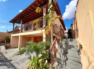 Casa · 280m² · 3 Quartos · 4 Vagas · Casa para venda em Serrano de 280.00m² com 3 Quartos, 1 Suite e 4 Garagens