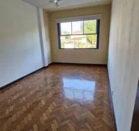 Apartamento · 95m² · 2 Quartos · Apartamento 2 quartos no bairro Glória