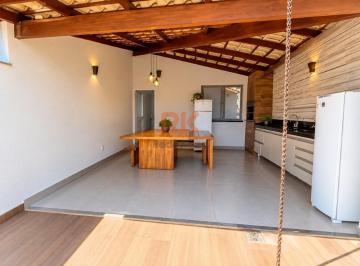 Casa · 210m² · 4 Quartos · 2 Vagas · Casa para venda em Cabral de 209.89m² com 4 Quartos, 2 Suites e 2 Garagens