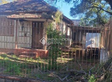 Terreno · 275m² · 1 Quarto · Terreno de esquina com 275 m² à venda com casa paara retrofit no Parque Minuano, Porto Alegre