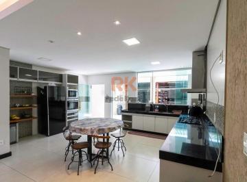 Casa · 220m² · 3 Quartos · 2 Vagas · Casa para venda em Parque XangriLá de 220.00m² com 3 Quartos, 1 Suite e 2 Garagens
