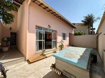 Casa · 360m² · 3 Quartos · 5 Vagas · Casa para venda em Santa Terezinha de 360.00m² com 3 Quartos e 5 Garagens