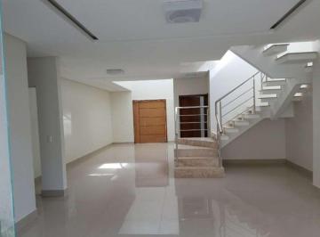 Casa de 3 quartos, São Paulo · Imóvel a venda em Santo Amaro, São Paulo - SP