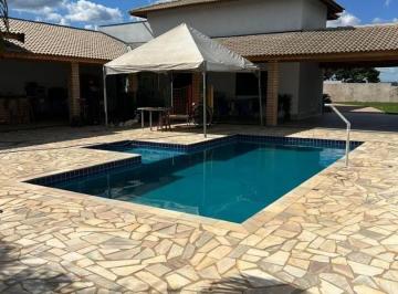 Chácara com 4 dormitórios à venda, 1100 m² por R$ 1.200.000,00 - Chácara Iracema - Salto/SP · Rurais à venda - na Chácara Iracema