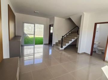 Casa com 3 dormitórios à venda, 88 m² por R$ 550.000,00 - Chácaras Reunidas Ipê - Itu/SP · Casa à venda - nas Chácaras Reunidas Ipê