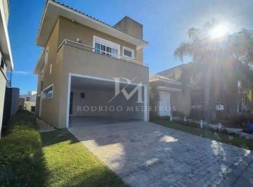 4f8a43b8-1efe-49fc-baa6-b741a985011f-17866345759187.jpg · Casa em condomínio com 4 suítes no Córrego Grande, Florianópolis