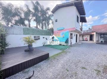 Terreno · 200m² · 4 Quartos · 4 Vagas · Vende-se Pousada na Praia do Moçambique no Rio Vermelho/Florianópolis