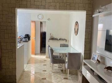 07707807278bef44dfad8a3e9335958c554a8ffd · Sobrado à Venda em Santa Terezinha – Santo André | 135 m², 3 Dormitórios, Suíte e Churrasqueira