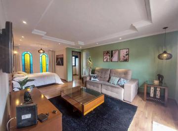 55b70c64d89308c65d1c8d0cbfd14f6de7f46cfc · Casa Mobiliada para Alugar no Brooklin Novo – São Paulo | 50 m², 1 Dormitório e Quintal