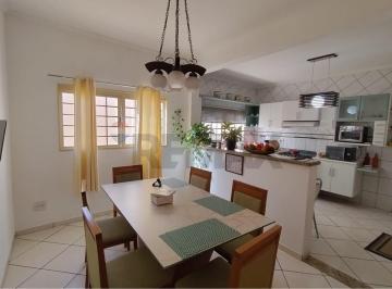 Casa · 289m² · 5 Quartos · Sobrado na Vila Tibério
