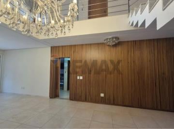 Casa · 320m² · 5 Quartos · 4 Vagas · Casa em condominio para locação