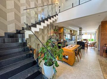 Casa · 292m² · 3 Quartos · 4 Vagas · Alphaville I com ampla área externa Ribeirão Preto