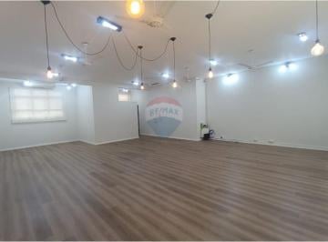Comercial · 90m² · 1 Vaga · Sala Comercial - Centro