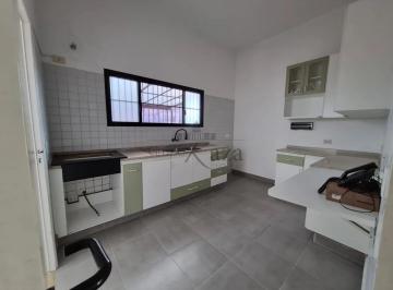 Casa de 3 quartos, São José dos Campos · Condomínio fechado - piscina -Casa duplex - 3 quartos com quintal