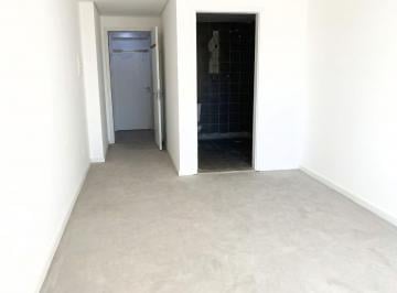 Comercial , Águas Claras · Sala Comercial 29m² Reformada e Alugada com Vaga ao Lado do Metrô no Le Quartier — Águas Claras