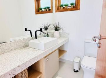 Casa de 3 quartos, Cruz · CASA À VENDA ALTO PADRÃO | MOBILIADA
COM 03 SUITES, SETOR DE MANSÕES PARQUE NACIONAL