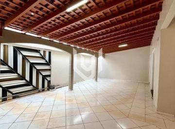 img0 · Casa com 4 Quarto(s) e 3 banheiro(s) para Alugar, 170 m² por R$ 3500 / Mês