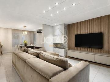 Sala Estar com Lareira · CASA CONDOMINIO 3 QUARTOS, ESCRITORIO, VARANDA GOURMET, 4 VAGAS