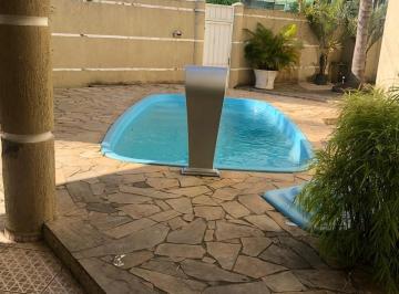 Foto 1 · Casa residencial ou comercial, temporada, locação por diária Rua 2.850, Balneário Camboriú, por R$