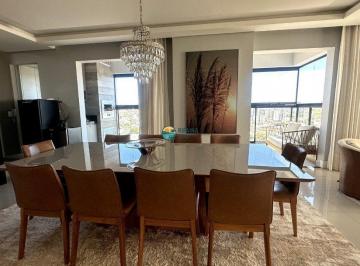 Apartamento · 245m² · 3 Quartos · Apartamento à venda - na Vila Industrial