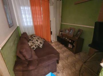 Casa · 70m² · 2 Quartos · 2 Vagas · Casa à Venda no Jardim Santa Adélia 