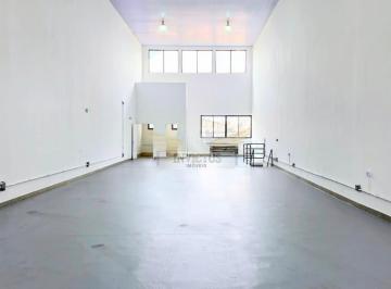 Comercial · 216m² · 3 Vagas · Galpão Comercial para Alugar, 216m² - Bairro Osvaldo Cruz, São Caetano do Sul/SP.