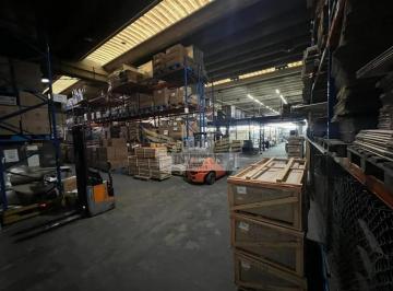Comercial · 2127m² · 20 Vagas · Galpão Comercial/Industrial para Alugar, 2.126m²- Alves Dias, São Bernardo do Campo/SP.