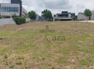 Terreno · 600m² · Terreno em Condomínio - Urbanova - Condomínio Colinas Paratehy Norte - 600m².