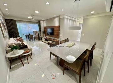 43bdab0736ab9be74fe522d9f641e6fb98f82519 · 140 m² e a praia a poucos passos: espaço para viver a Praia da Costa