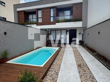 Casa · 143m² · 3 Quartos · Sobrado à venda no bairro São Francisco de Assis - Camboriú/SC