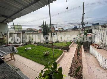 Casa · 167m² · 4 Quartos · 2 Vagas · Casa de rua : / Residencial / Bancários