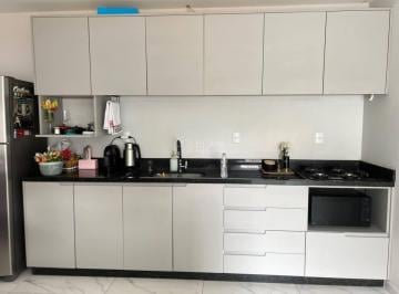 Casa · 80m² · 2 Quartos · 2 Vagas · Casa em Ariribá, Balneário Camboriú/SC de 80m² 2 quartos para locação R$ 3.600,00/mes