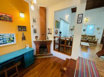 Casa · 227m² · 3 Quartos · 5 Vagas · Casa de Condomínio para venda em Jardim Portão Vermelho de 227.00m² com 3 Quartos, 3 Suites e 5 Gara